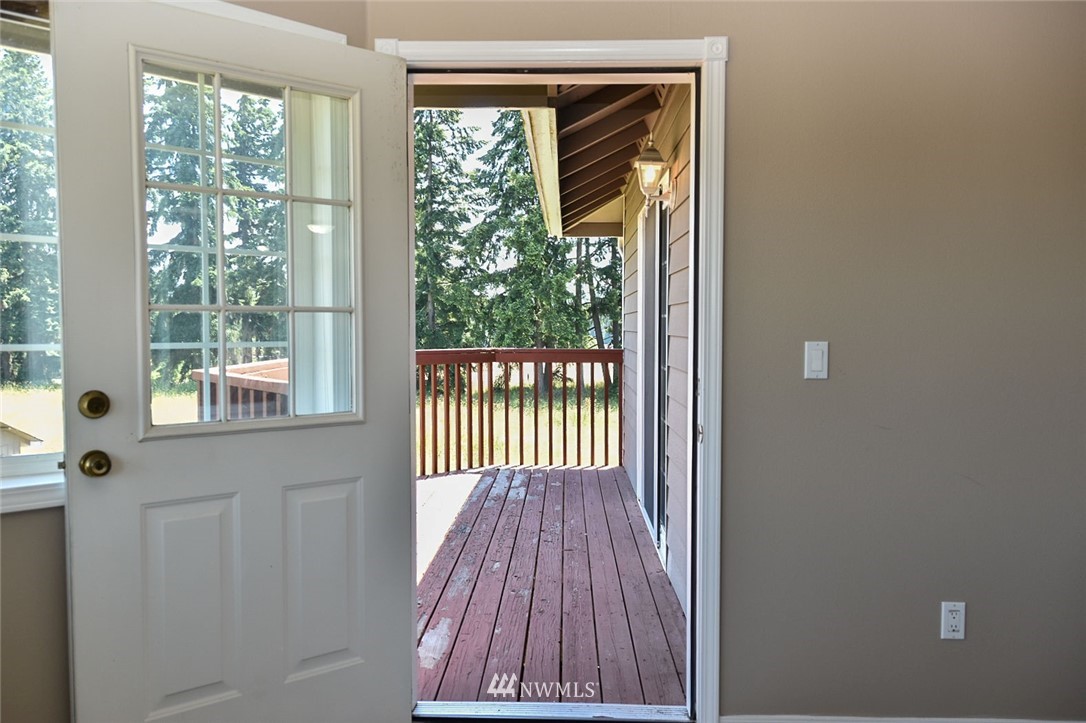 14040 Solberg Road Southeast Yelm, WA 98597 - Photo 19 of 28 Gallery Image 19