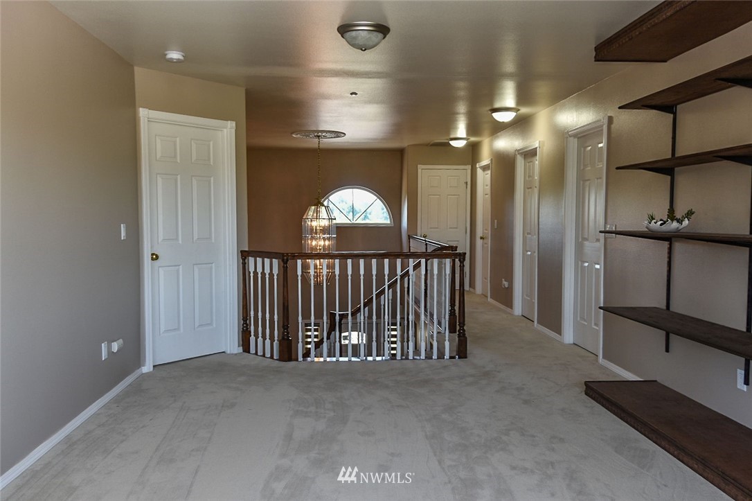 14040 Solberg Road Southeast Yelm, WA 98597 - Photo 20 of 28 Gallery Image 20