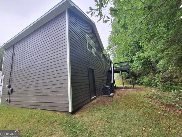$1,725 | 2555 Winding Creek Drive, Lithia Springs, GA 30122
