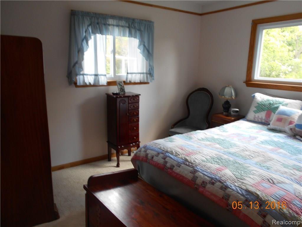 28313 Westerleigh Road Farmington Hills, MI 48334 - Photo 31 of 34