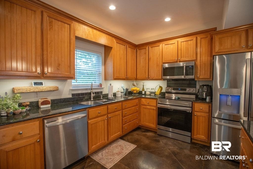 29588 St George Street Daphne, AL 36526 - Photo 20 of 37