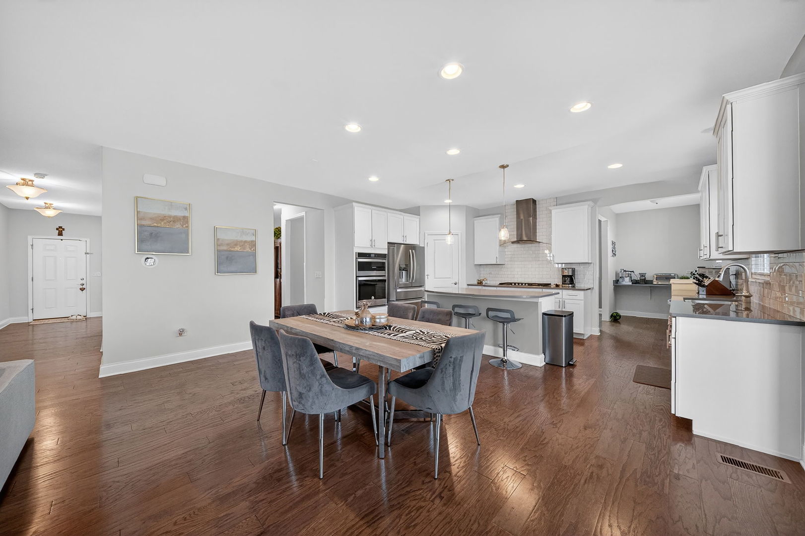 4319 Plantree Road Naperville, IL 60564 - Photo 15 of 69
