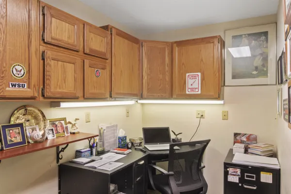 $435,000 | 221 East Rockwood Boulevard, Unit 219, Spokane, WA 99202