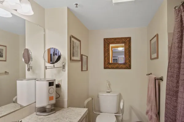 $435,000 | 221 East Rockwood Boulevard, Unit 219, Spokane, WA 99202