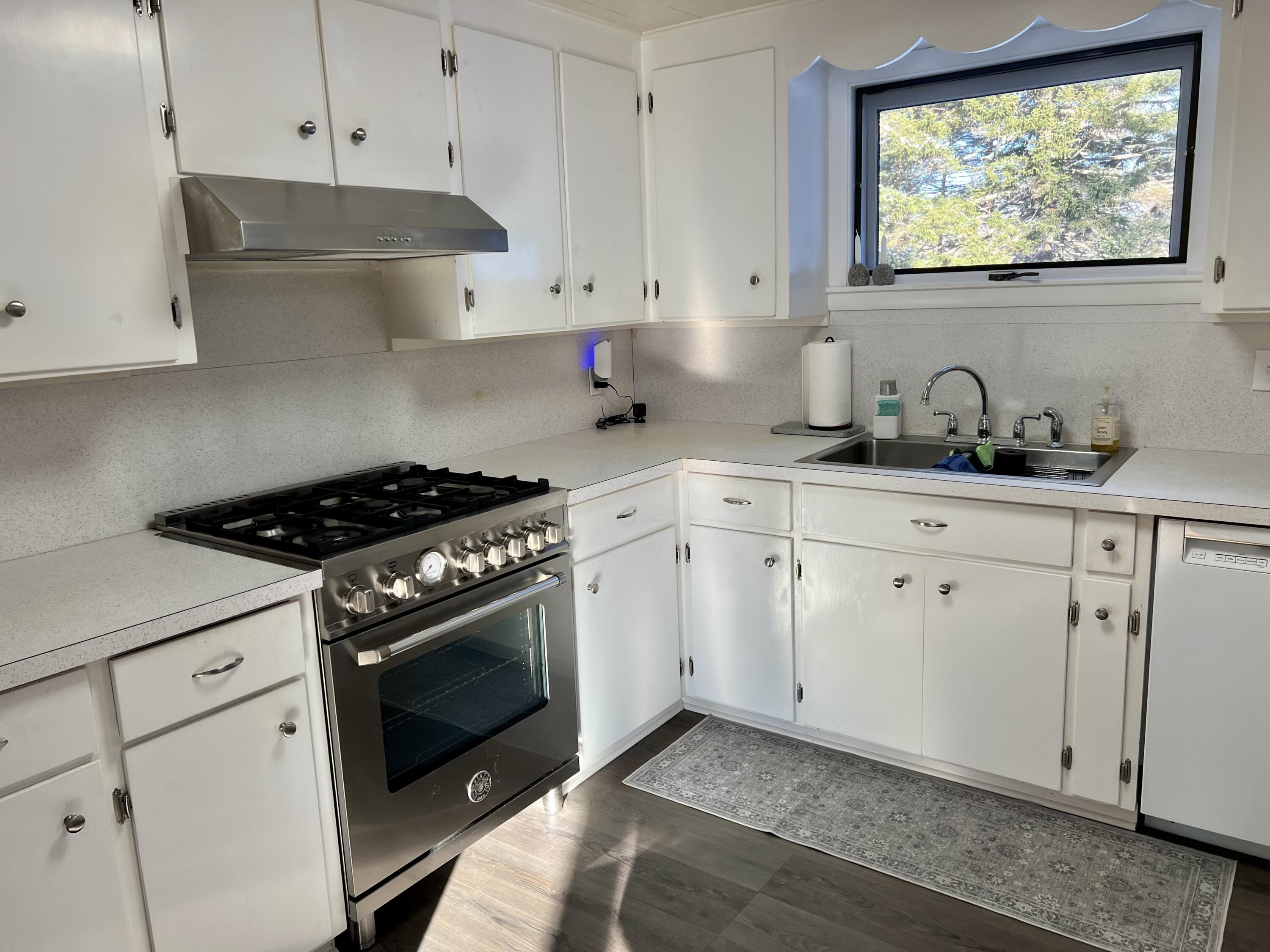 17 Freeman Ridge Road Southwest Harbor, ME 04679 - Photo 13 of 58 Kitchen