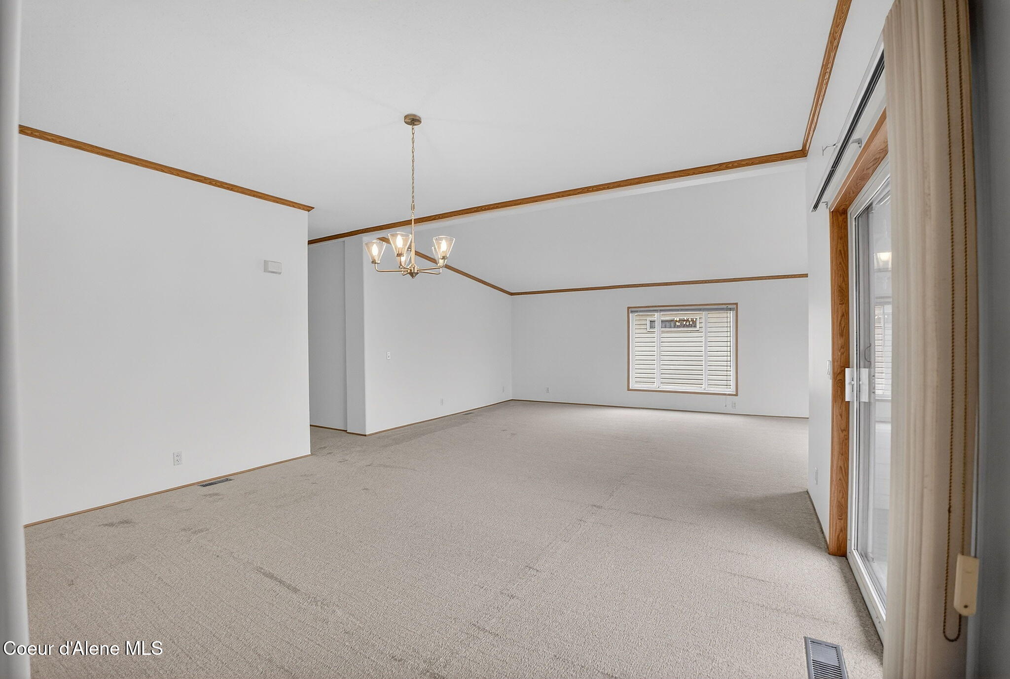 8473 West Rushmore Street Rathdrum, ID 83858 - Photo 15 of 79 12-web-or-mls-012_DSC02068