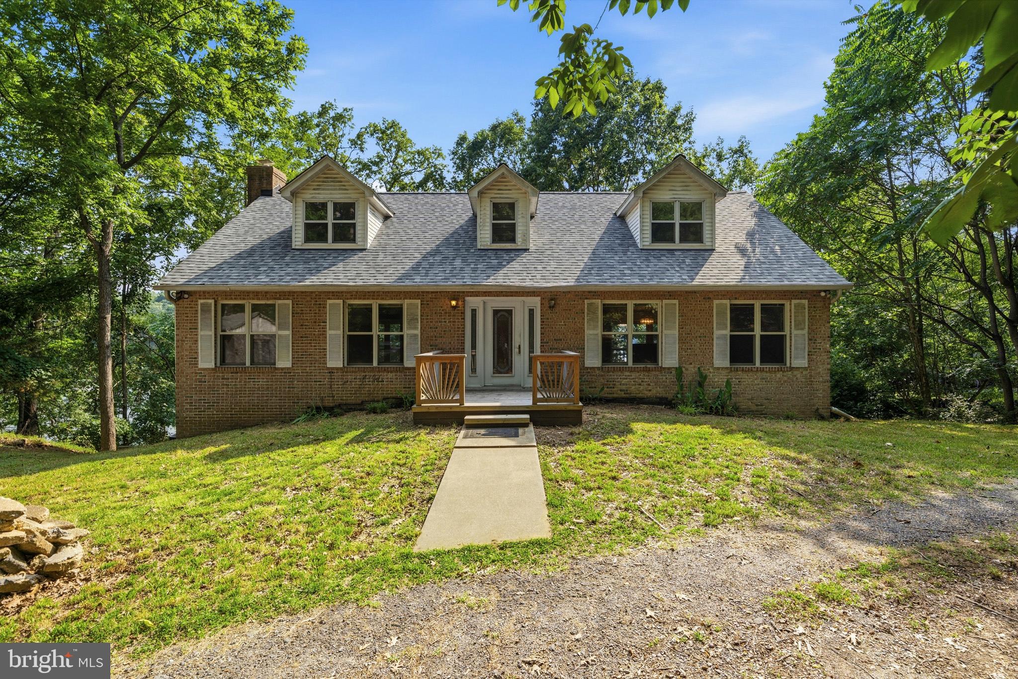 924 Chart Court Lusby, MD 20657 - Photo 1 of 82