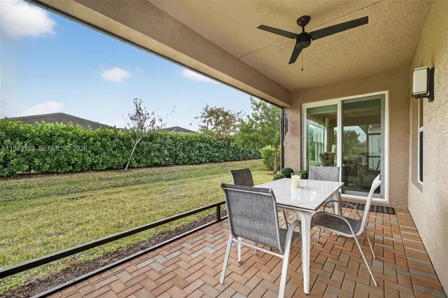 $448,900 | 16724 Southwest Osprey Falls Way, Port St. Lucie, FL 34987