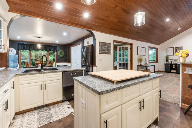 $629,900 | 238 Basswood Trail, Glenwood, MN 56334