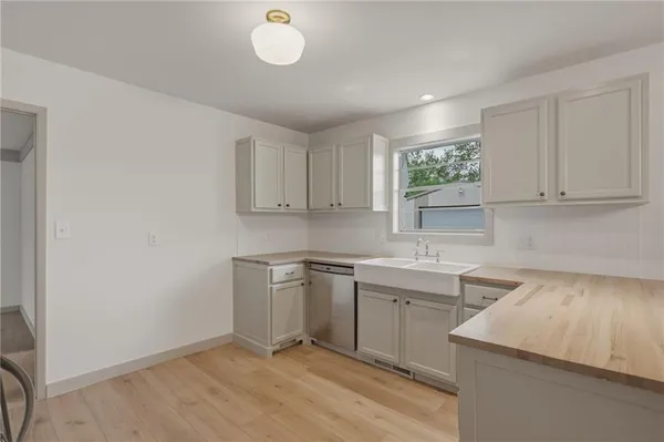 $276,500 | 624 East 21st Street, Galena, KS 66739