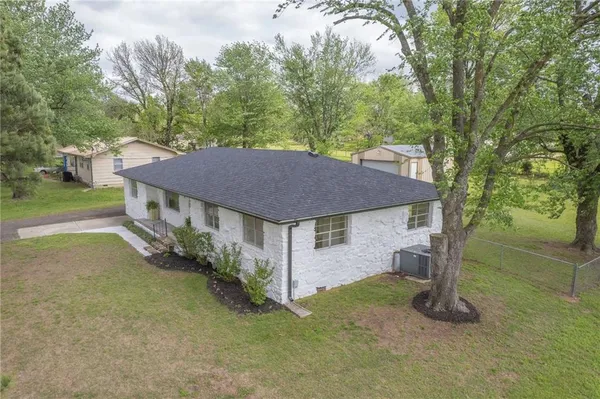 $276,500 | 624 East 21st Street, Galena, KS 66739