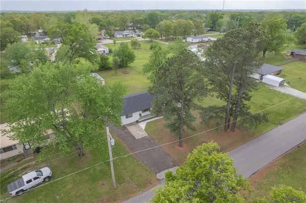 $276,500 | 624 East 21st Street, Galena, KS 66739