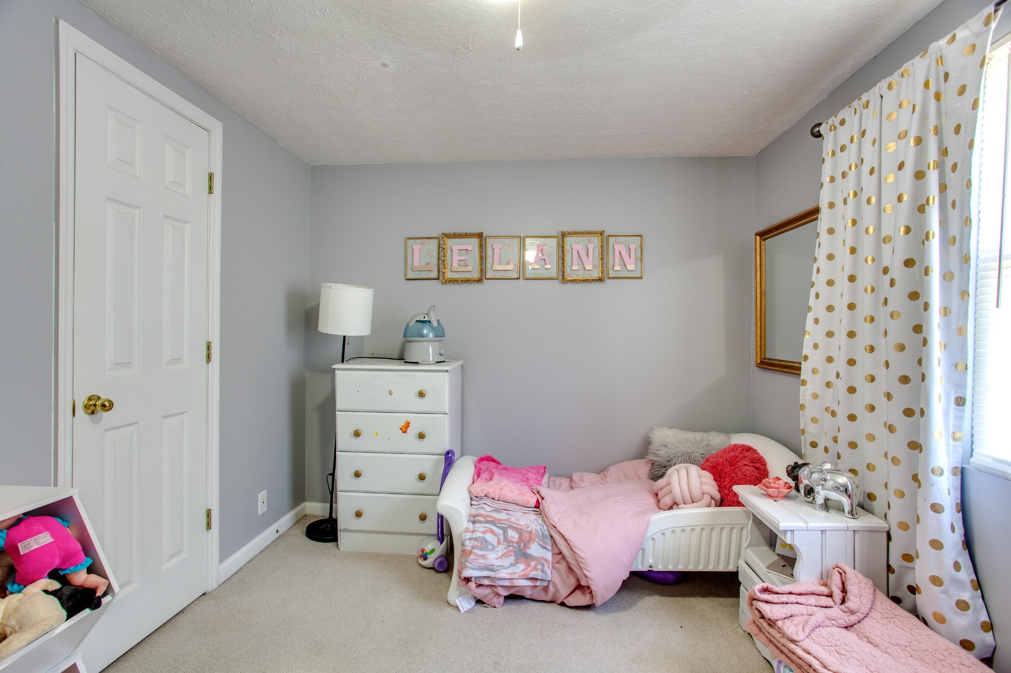 4332 Shipe Road Corryton, TN 37721 - Photo 19 of 25 a bedroom with furniture and a window