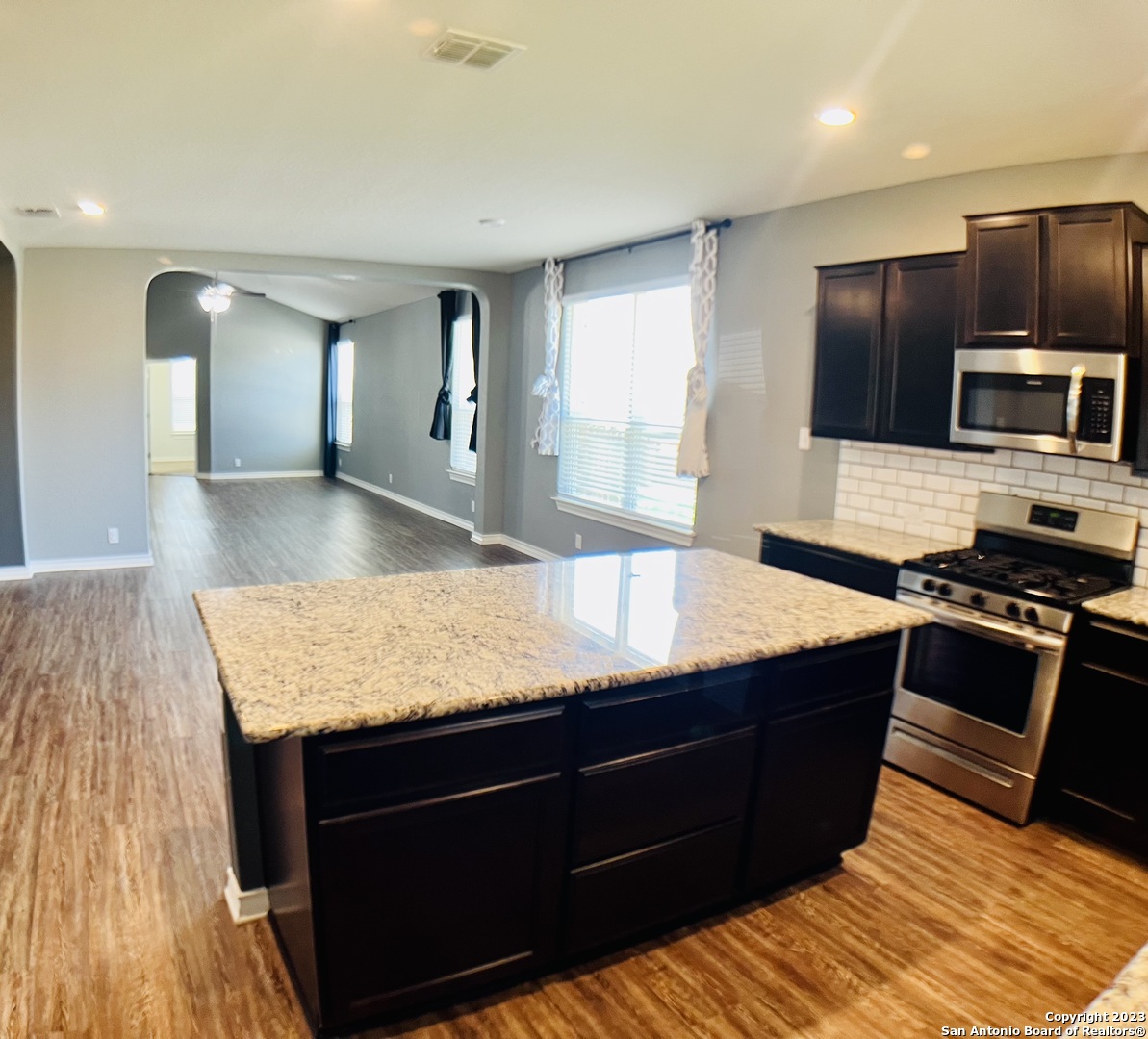 8732 Riddles Peak San Antonio, TX 78254 - Photo 6 of 18