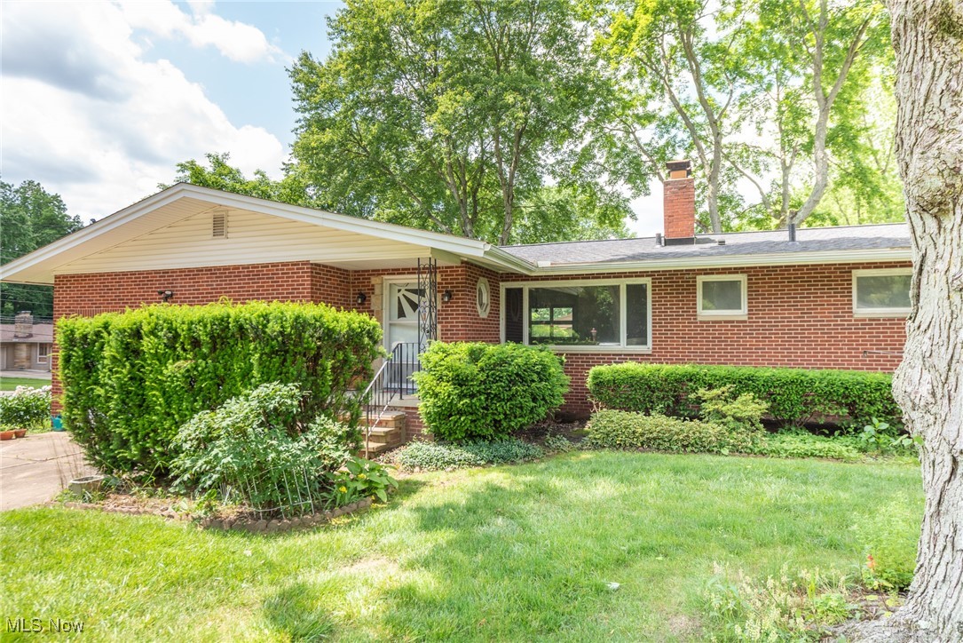 298 Winchester Road Akron, OH 44333 - Photo 1 of 33 Gallery Image 1