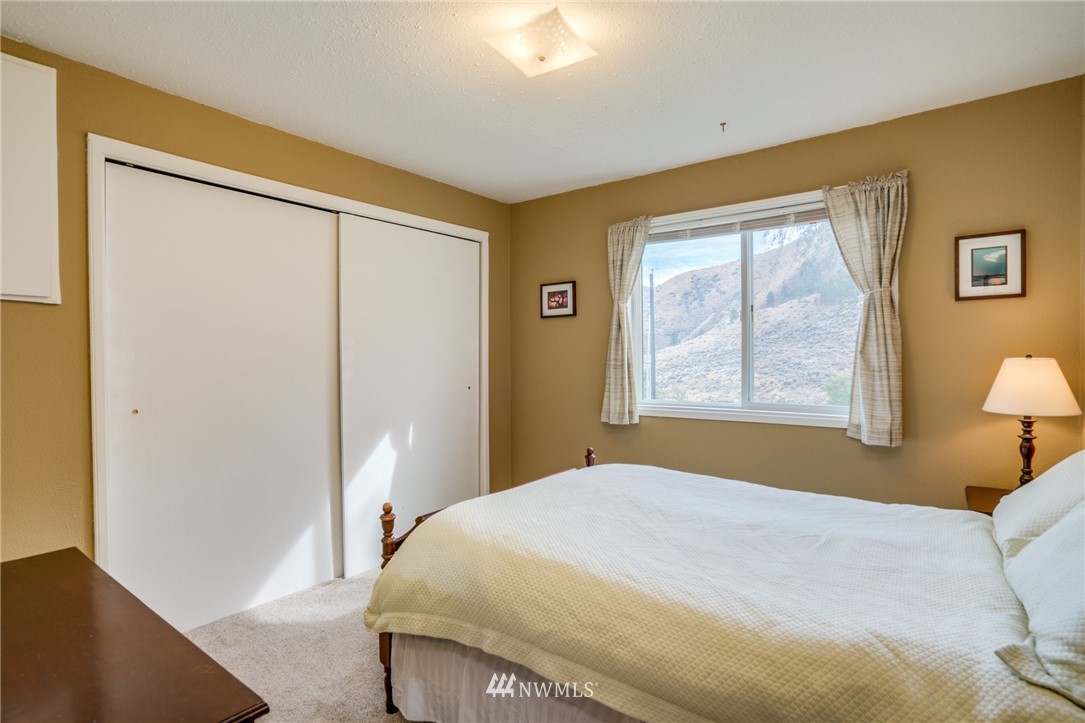 1402 Pitcher Canyon Road Wenatchee, WA 98801 - Photo 23 of 39