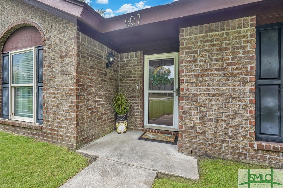 607 Wild Turkey Road Savannah, GA 31406 - Photo 7 of 47