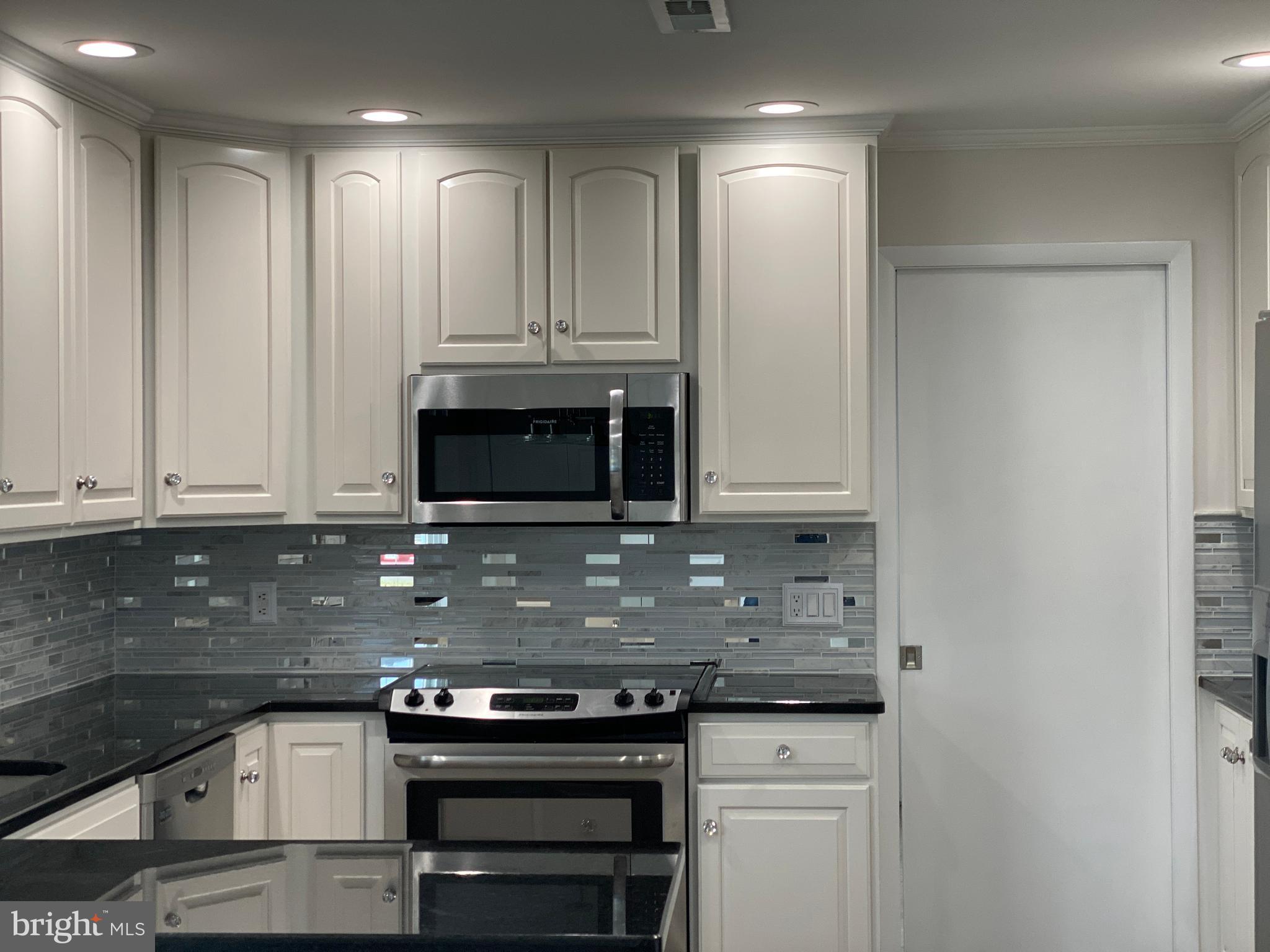 2 Forest Lane Levittown, PA 19055 - Photo 11 of 25