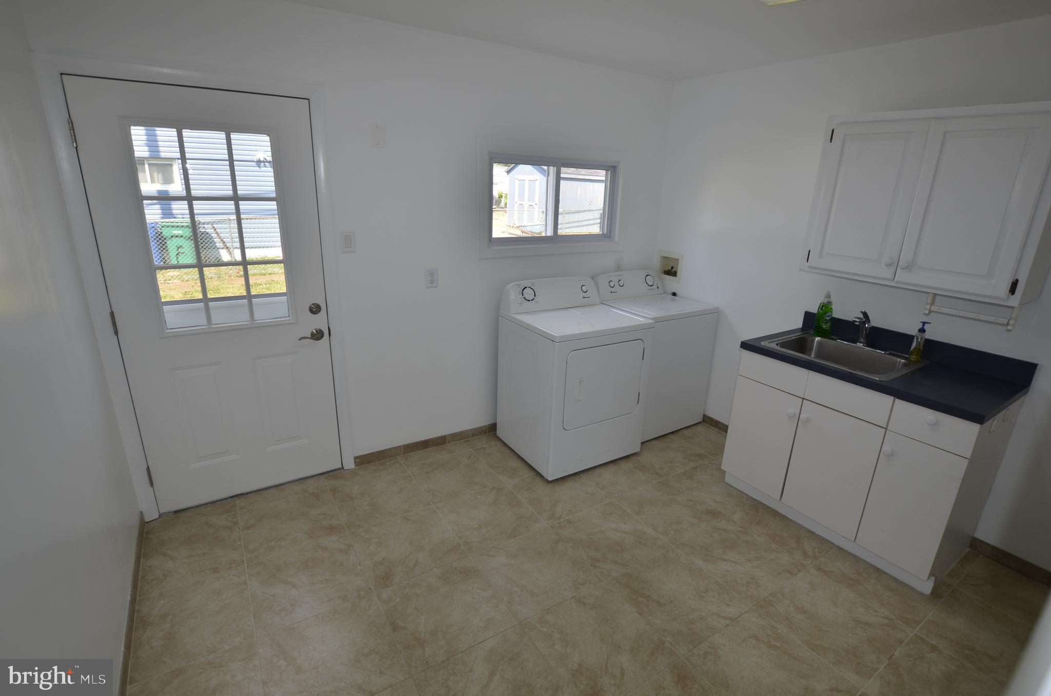 2 Forest Lane Levittown, PA 19055 - Photo 18 of 25