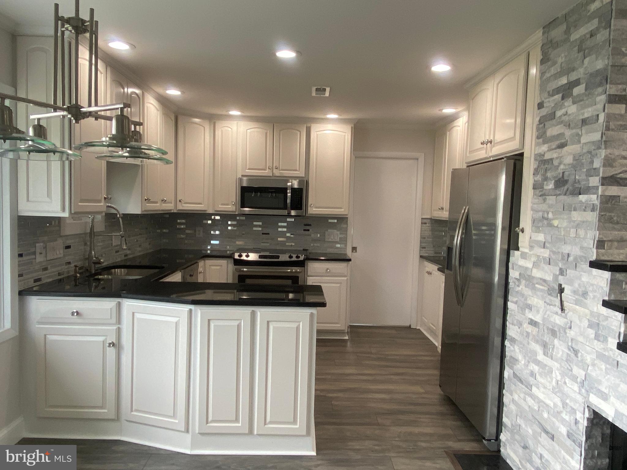 2 Forest Lane Levittown, PA 19055 - Photo 9 of 25