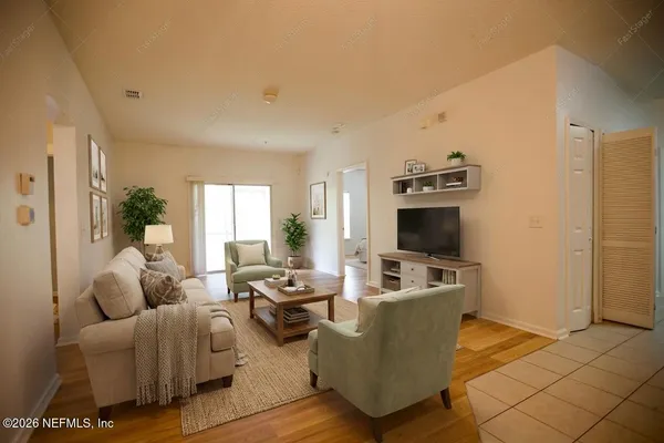 $1,350 | 3600 Lenin Peak Court, Unit 8, Jacksonville, FL 32210