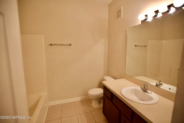 $1,350 | 3600 Lenin Peak Court, Unit 8, Jacksonville, FL 32210