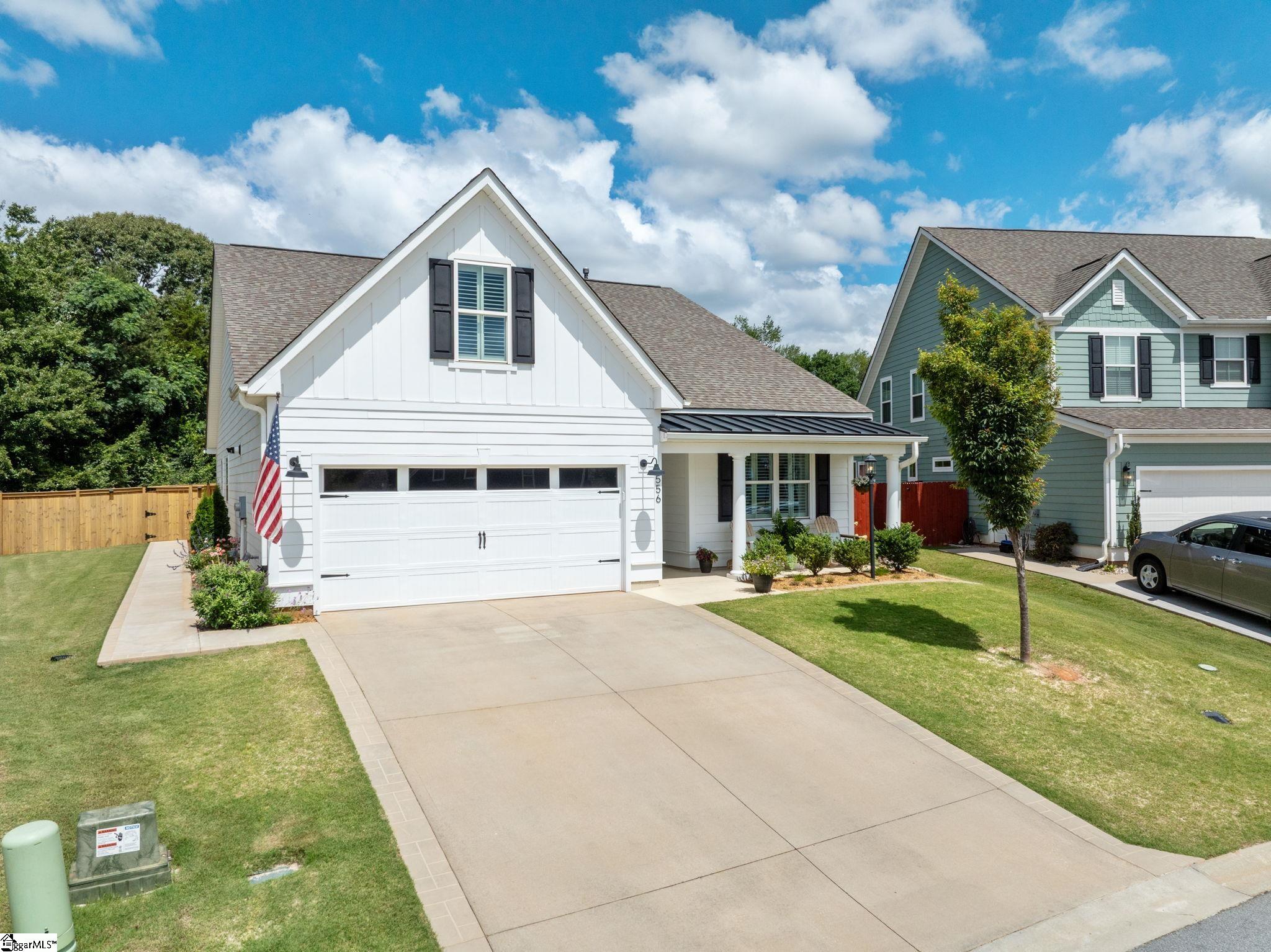 556 Backacre Court Greer, SC 29651 - Photo 2 of 36