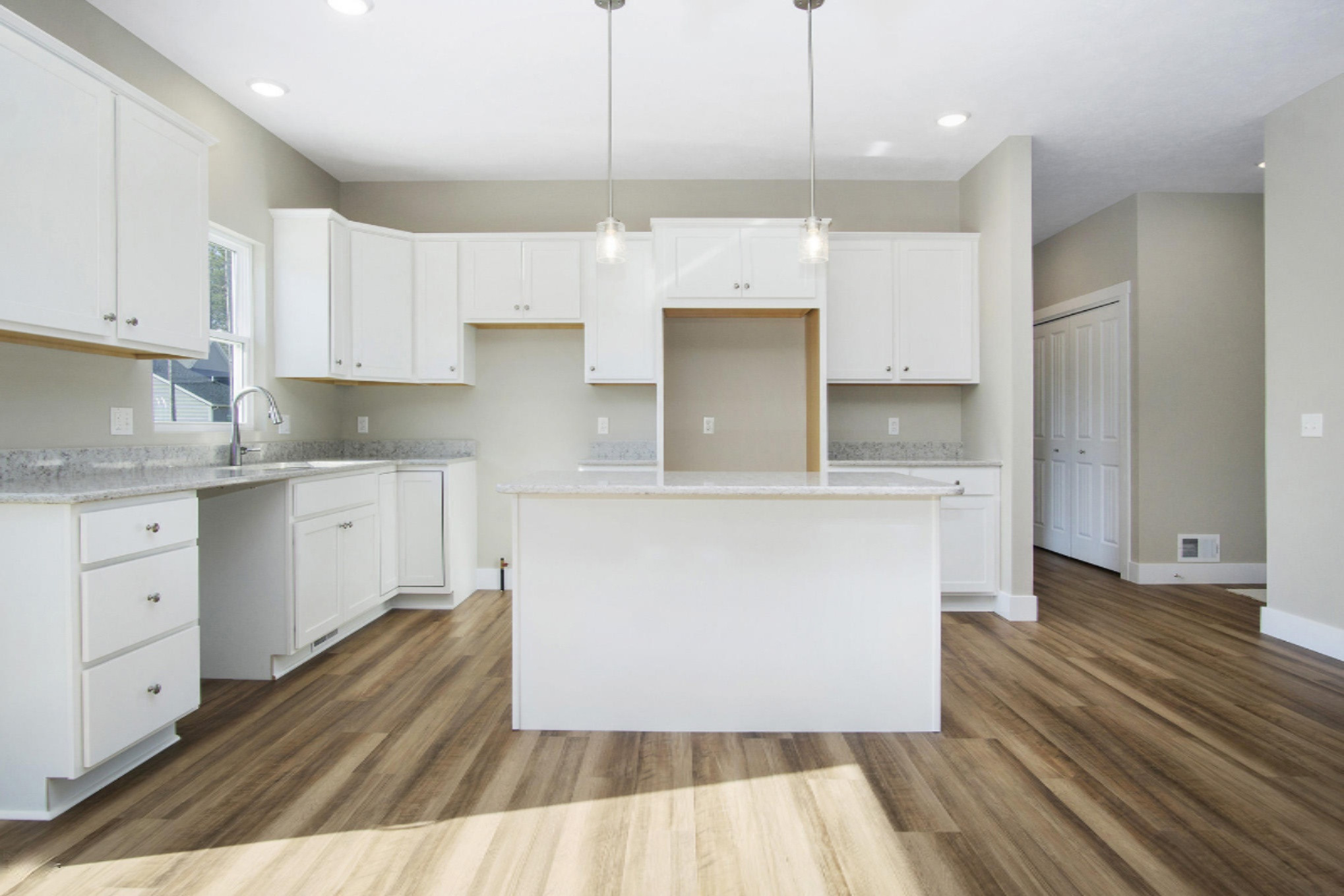 2505 Eagle Ridge Muskegon, MI 49444 - Photo 14 of 35 DSC01065