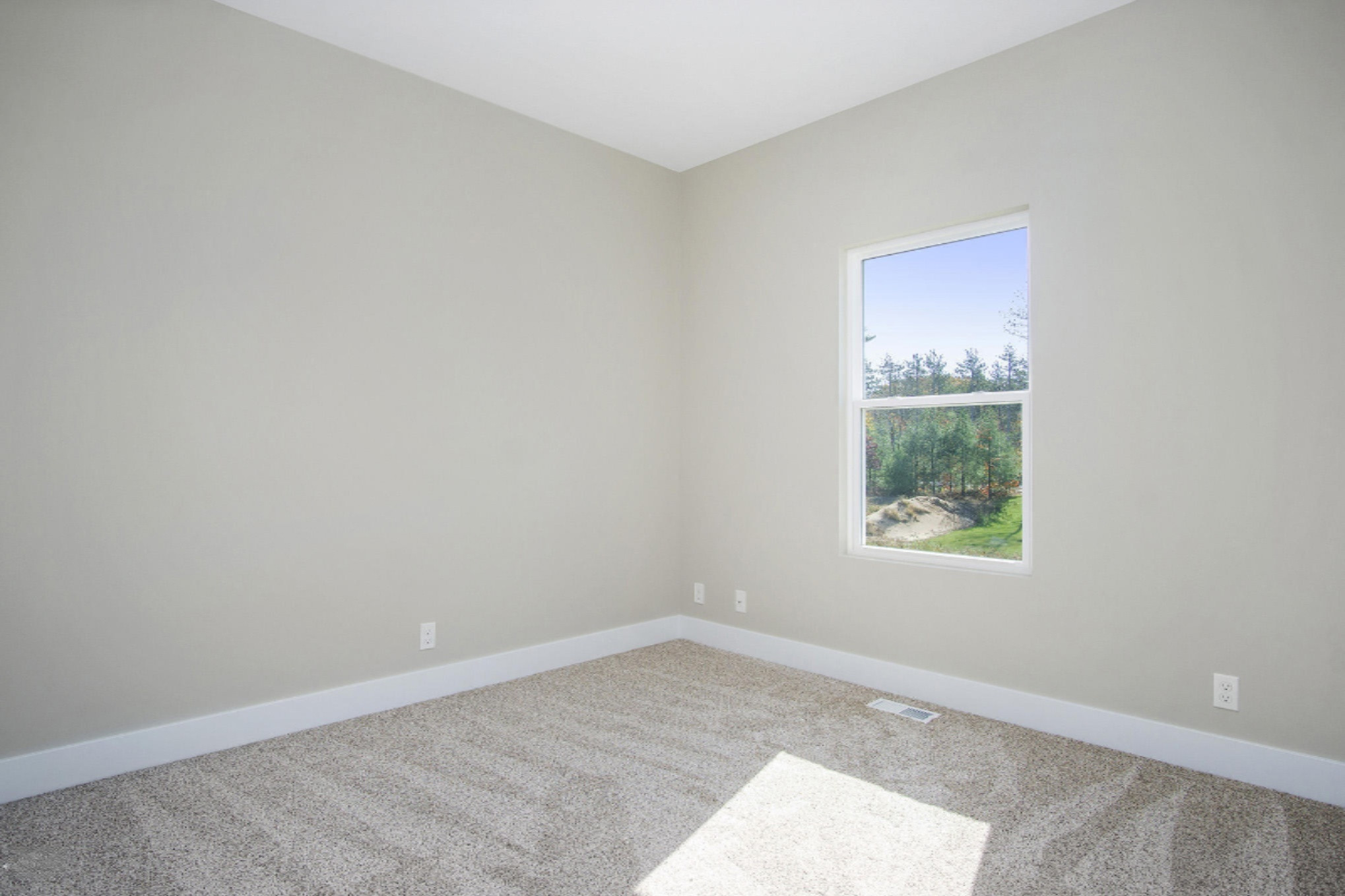 2505 Eagle Ridge Muskegon, MI 49444 - Photo 27 of 35 DSC01094