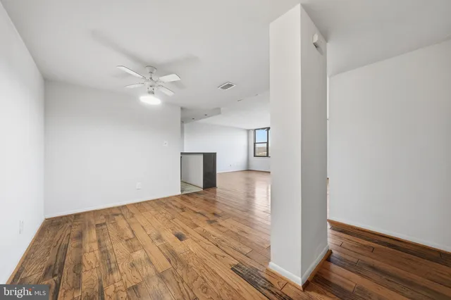 $2,500 | 4600 Duke Street, Unit 1623, Alexandria, VA 22304