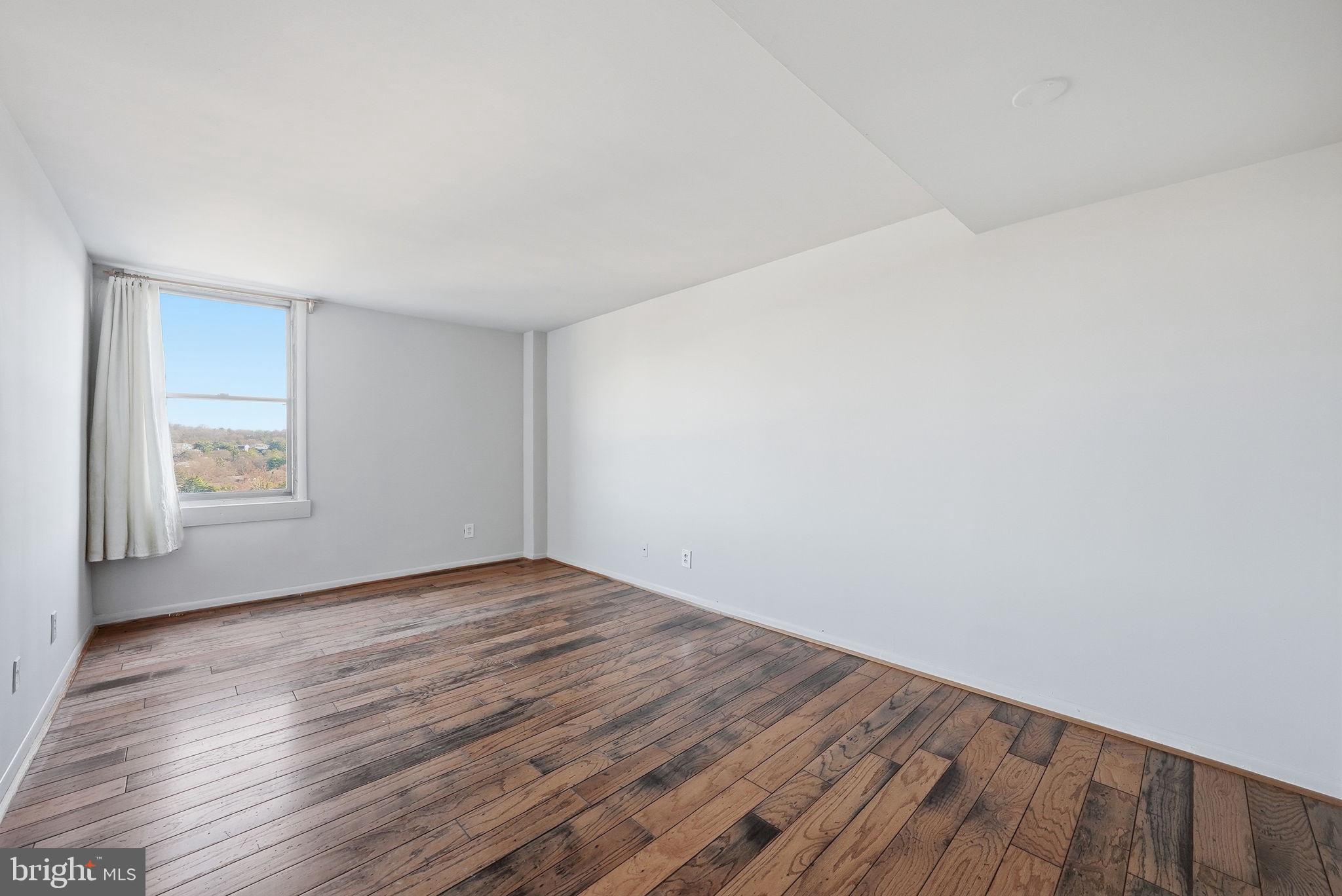 4600 Duke Street, Unit 1623 Alexandria, VA 22304 - Photo 18 of 24