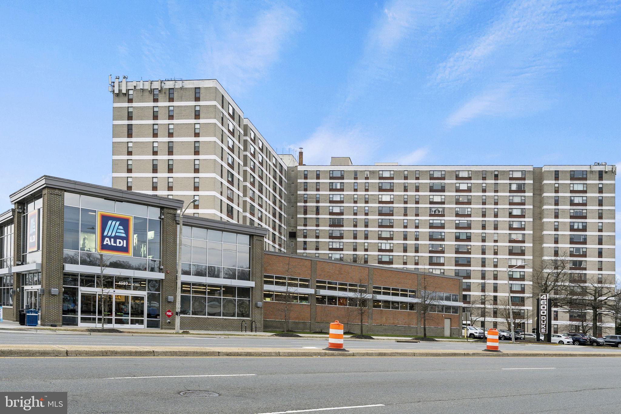 4600 Duke Street, Unit 1623 Alexandria, VA 22304 - Photo 4 of 24
