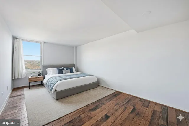 $2,500 | 4600 Duke Street, Unit 1623, Alexandria, VA 22304