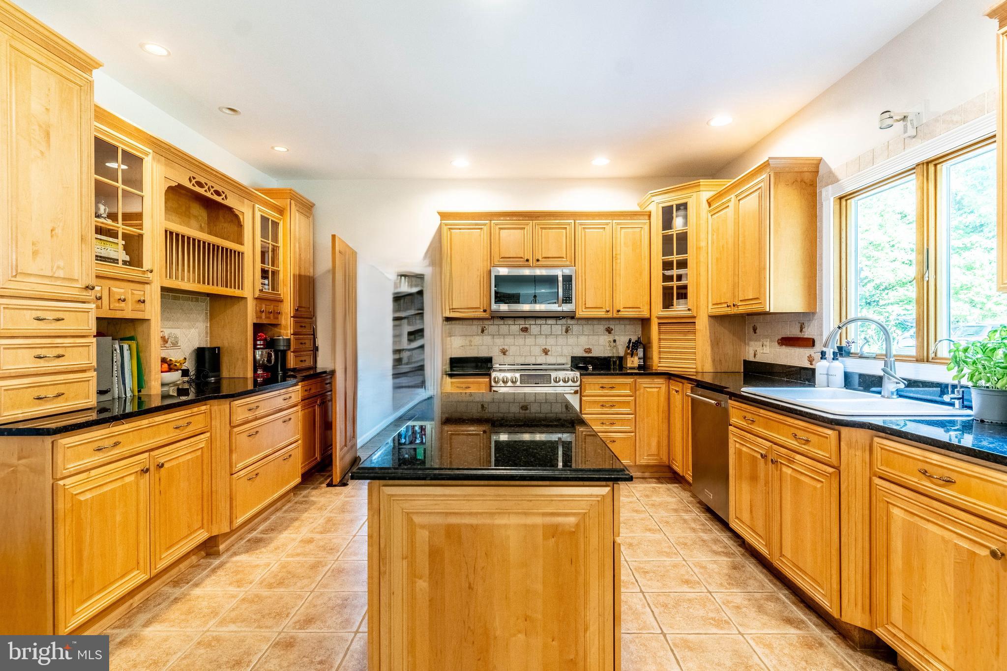 79 Burlington Path Road Cream Ridge, NJ 08514 - Photo 16 of 55