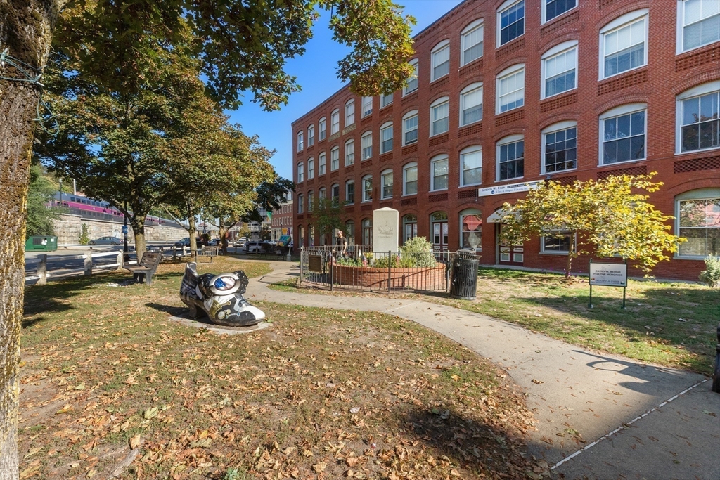 80 Wingate Street, Unit 4C Haverhill, MA 01832 - Photo 20 of 27 a view of a parked cars in front of a building