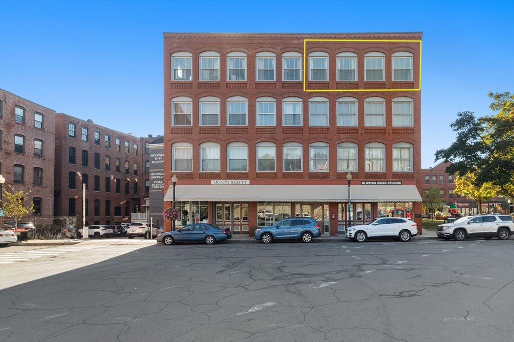 80 Wingate Street, Unit 4C Haverhill, MA 01832 - Photo 2 of 27 a building view