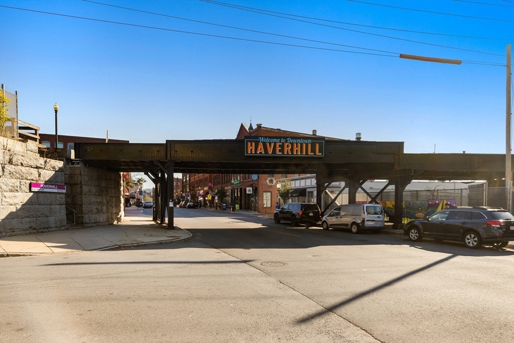 80 Wingate Street, Unit 4C Haverhill, MA 01832 - Photo 25 of 27 a front view of a building with parking