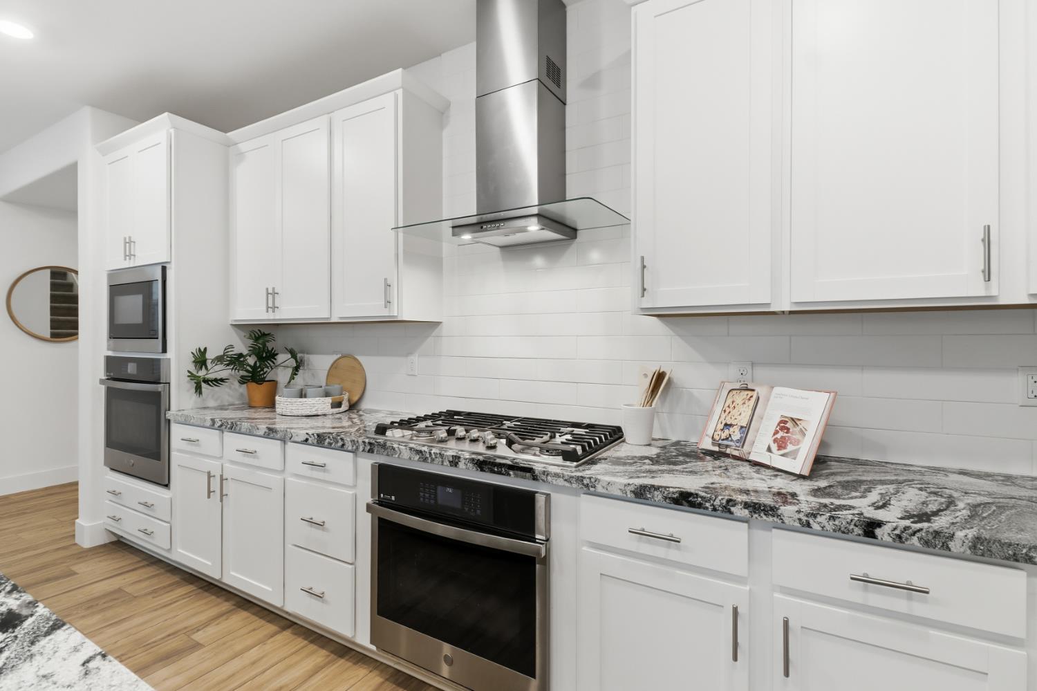 10589 Tenor Way Elk Grove, CA 95757 - Photo 16 of 48