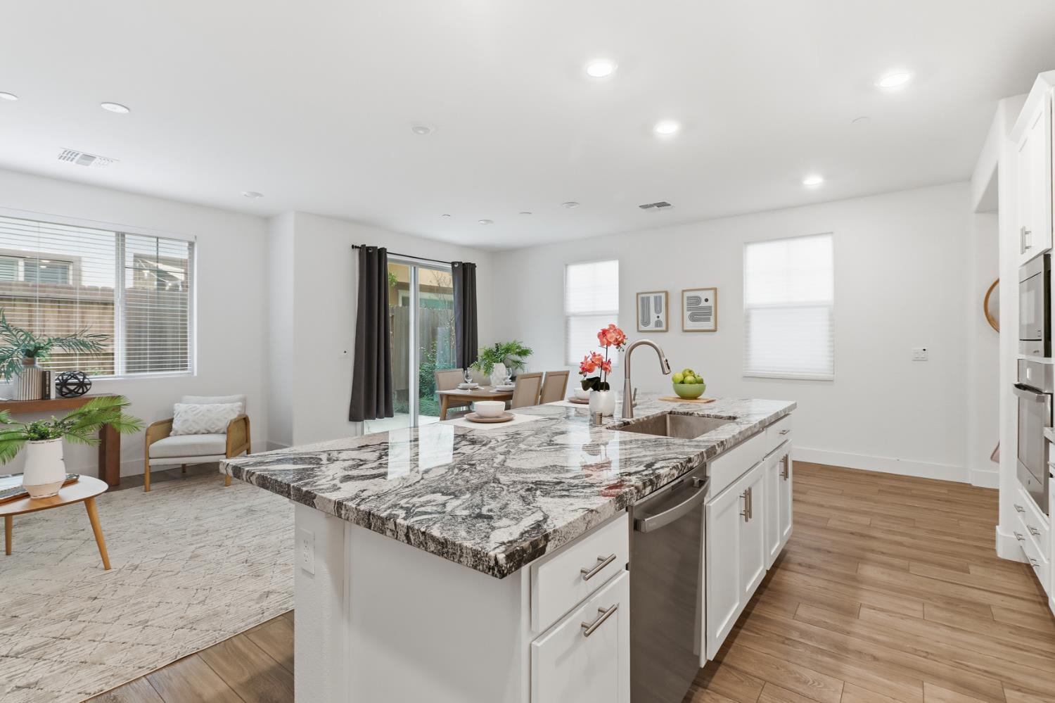 10589 Tenor Way Elk Grove, CA 95757 - Photo 17 of 48