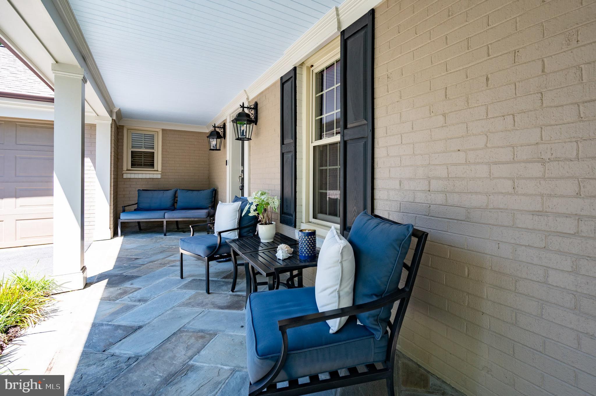 1724 Stonebridge Road Alexandria, VA 22304 - Photo 2 of 51