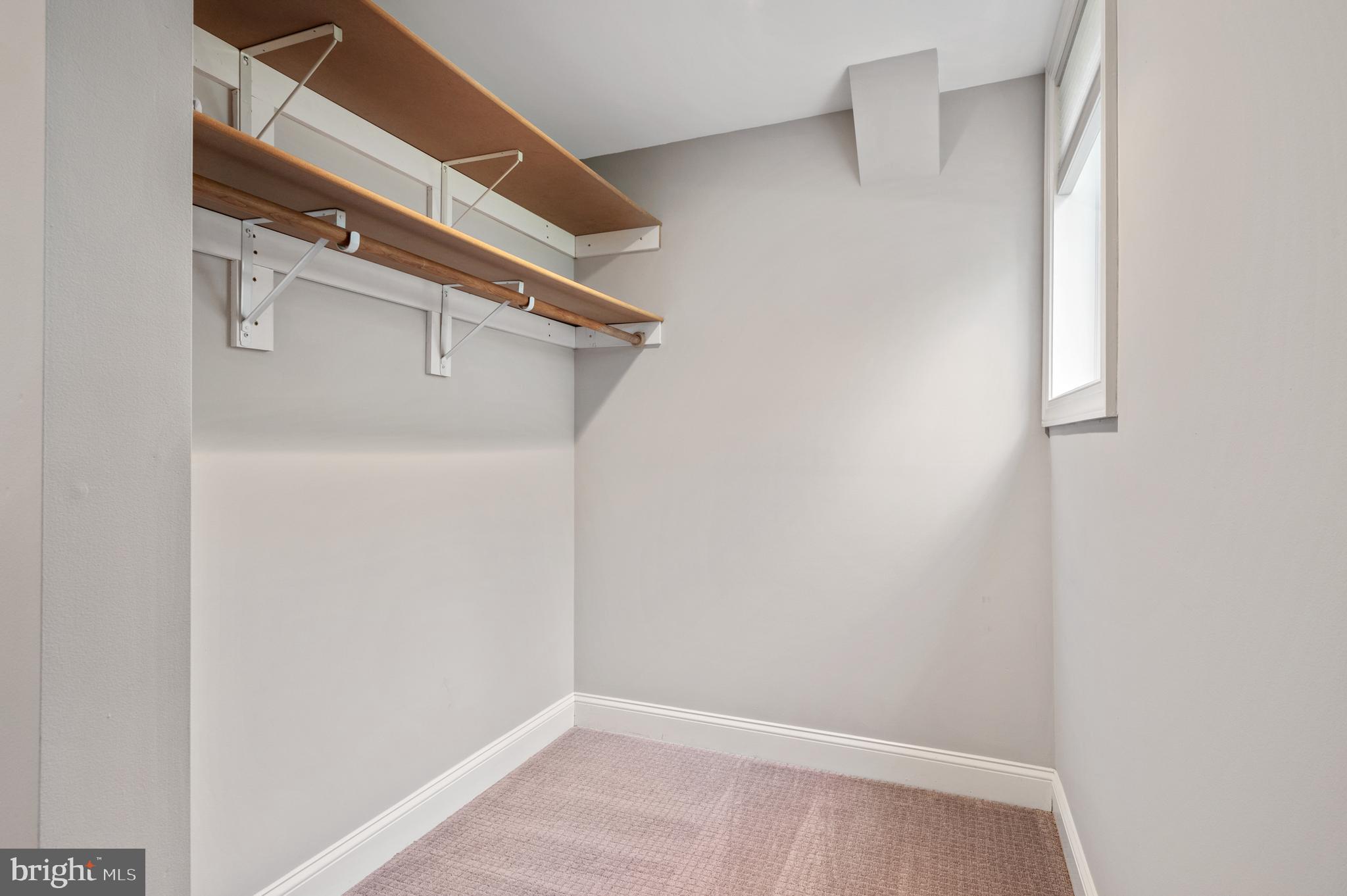 1724 Stonebridge Road Alexandria, VA 22304 - Photo 36 of 51