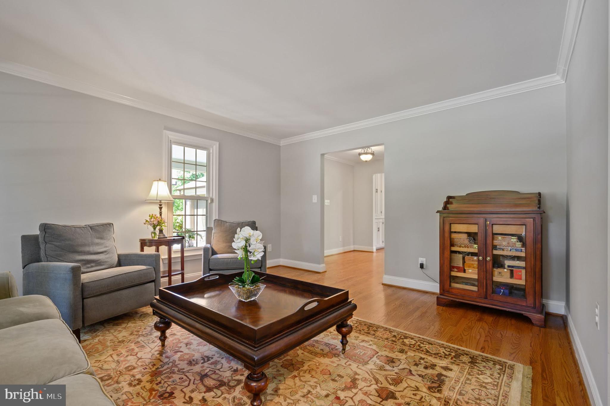 1724 Stonebridge Road Alexandria, VA 22304 - Photo 5 of 51