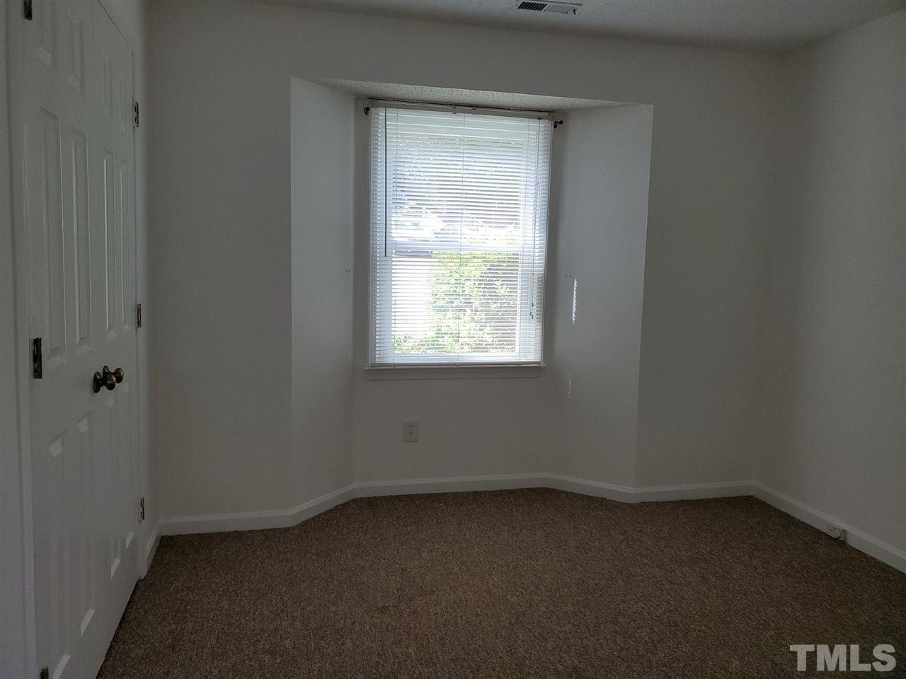 2011 Quaker Landing, Unit 103 Raleigh, NC 27603 - Photo 9 of 11 Gallery Image 9