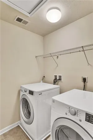 $379,900 | 5270 Lantern Hill Extension, Pittsburgh, PA 15236