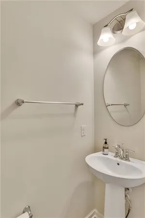 $379,900 | 5270 Lantern Hill Extension, Pittsburgh, PA 15236
