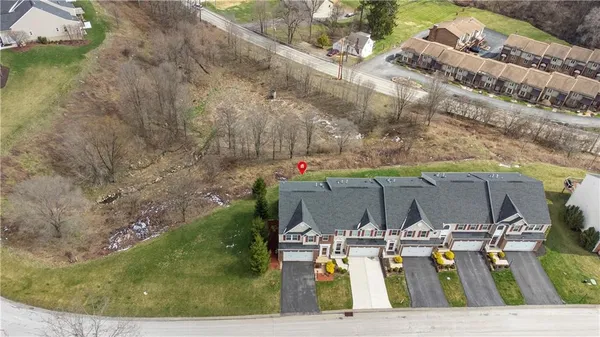 $379,900 | 5270 Lantern Hill Extension, Pittsburgh, PA 15236