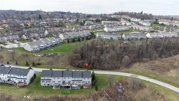 $379,900 | 5270 Lantern Hill Extension, Pittsburgh, PA 15236
