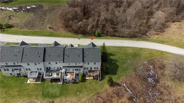 $379,900 | 5270 Lantern Hill Extension, Pittsburgh, PA 15236