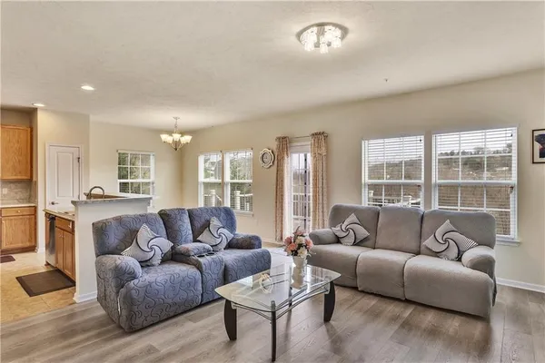 $379,900 | 5270 Lantern Hill Extension, Pittsburgh, PA 15236