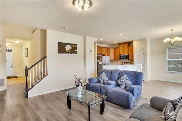 $379,900 | 5270 Lantern Hill Extension, Pittsburgh, PA 15236